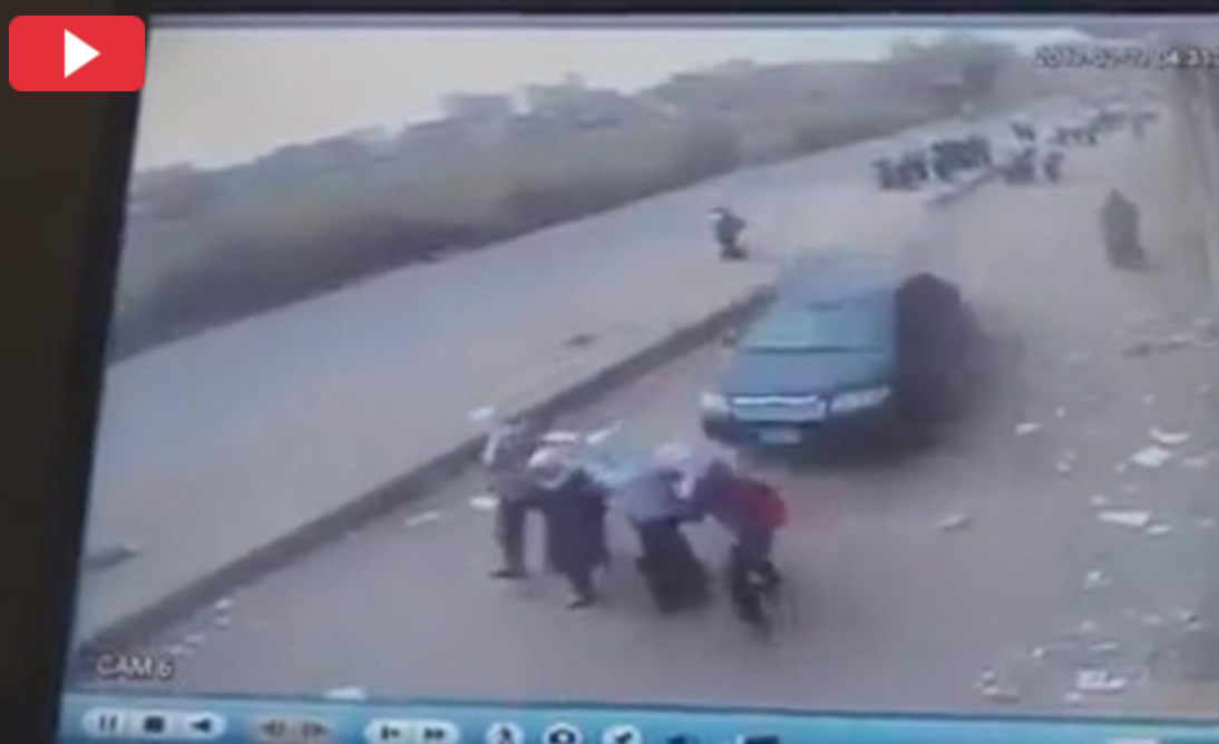 Terrifying video .. A car runs over school girls in Egypt